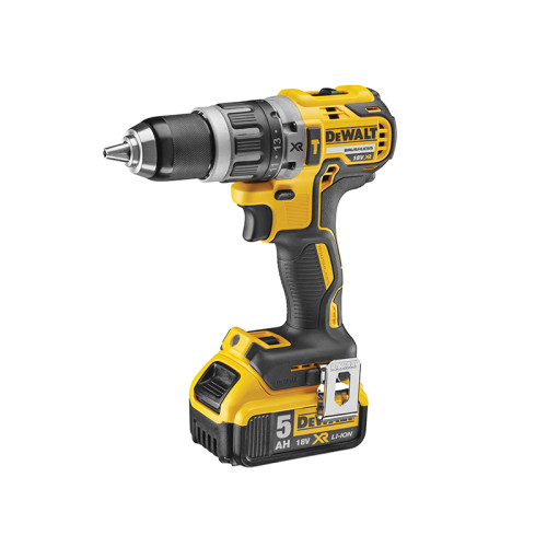 DCD796P2 XR Brushless Combi Drill 18V 2 x 5.0Ah Li-ion